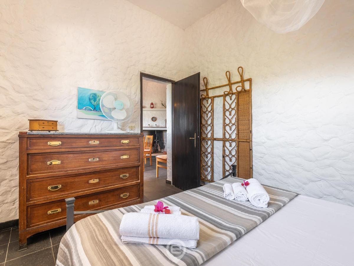 House Eleonora Villa Cala Sapone Eksteriør billede